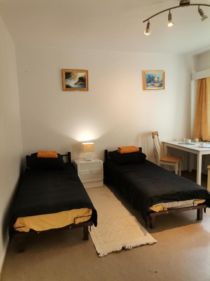 Economy Escape Apartment คูโวลา ภายนอก รูปภาพ