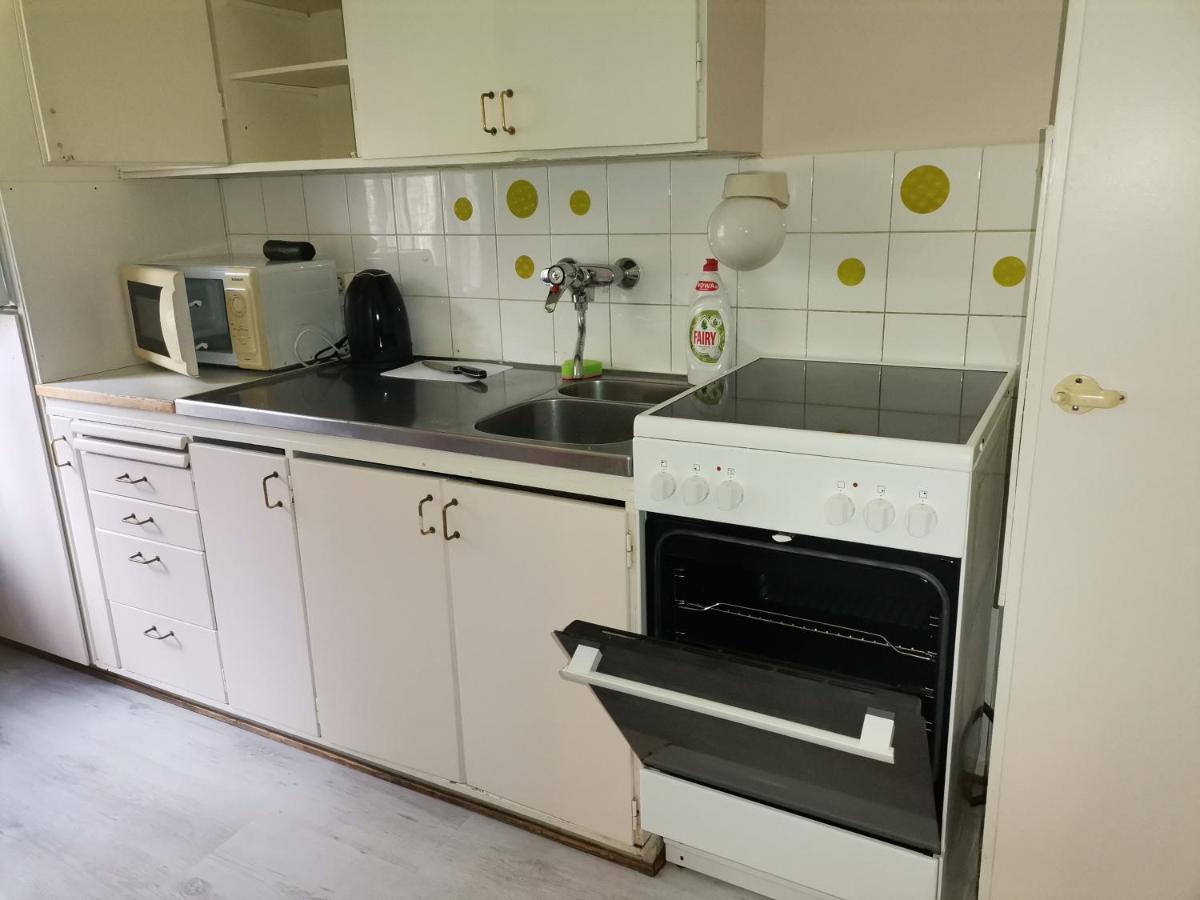 Economy Escape Apartment คูโวลา ภายนอก รูปภาพ